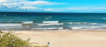 Charming holiday home close to a beautiful beach