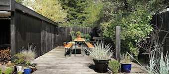 Charming holiday home close to a beautiful beach