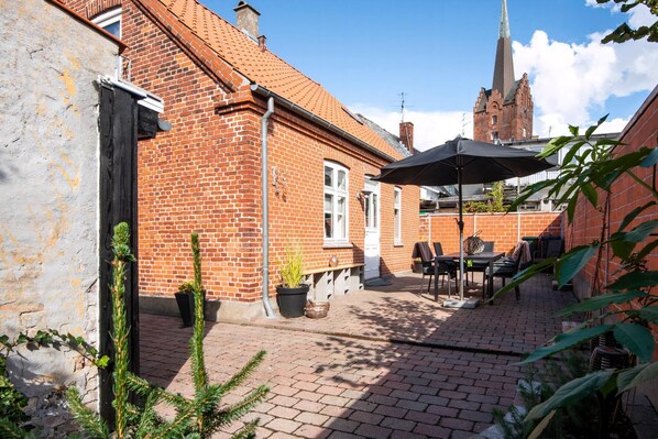 Unclassified image, 1 of 46, button - Cozy central located townhouse in Nakskov (Nakskov)