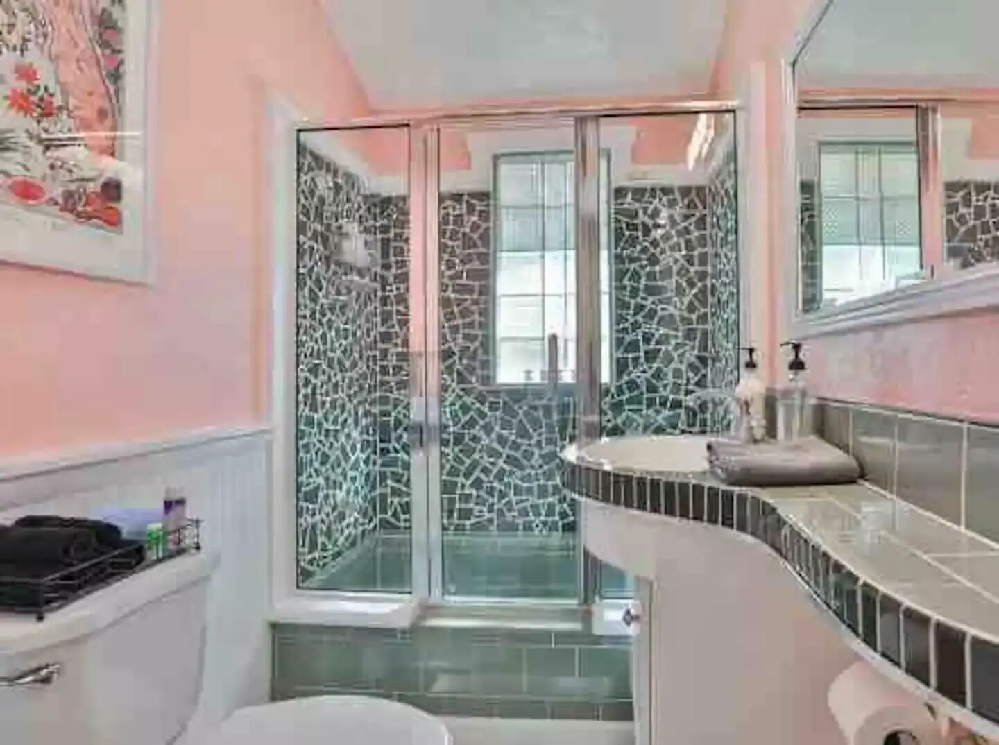 Tampa's Own Kapua Suite