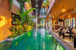 Piscina interna