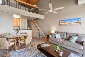 Smart TV - Coastal Condo Retreat - Exquisite Views. Short Walk to Beaches. Tennis Courts!   (Kihei)