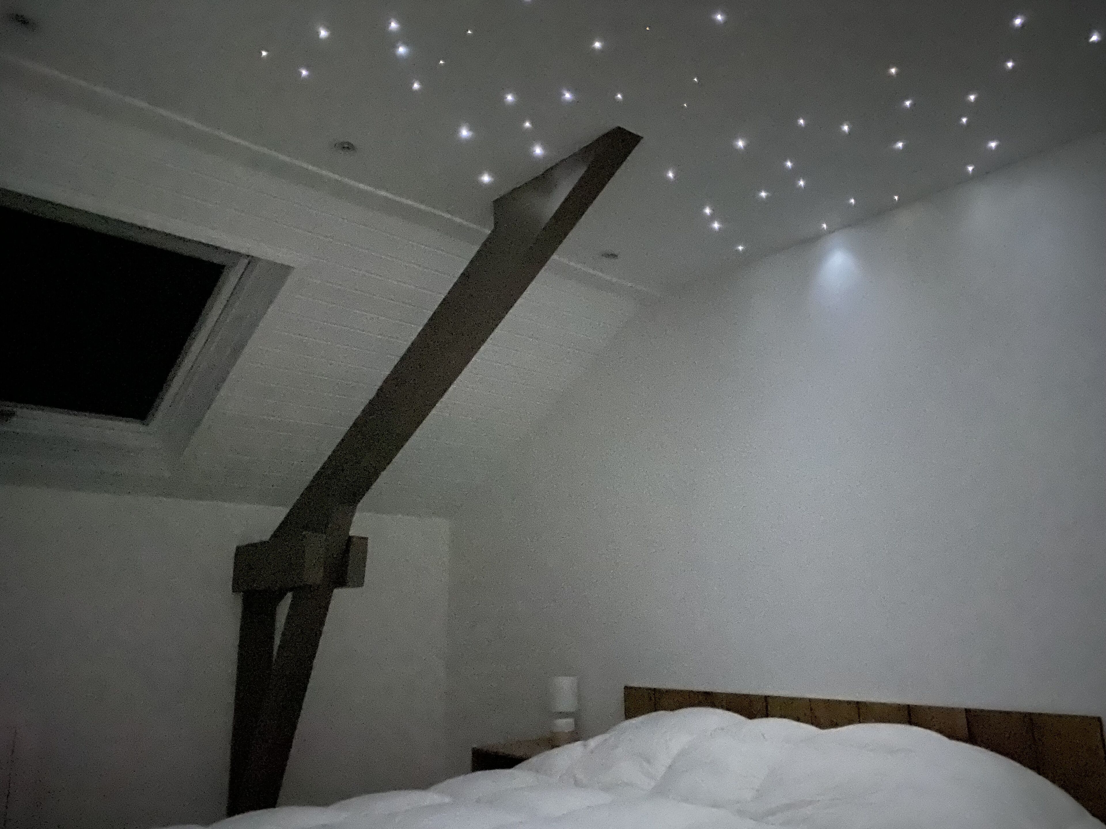 1 chambre, bureau, Wi-Fi gratuit, draps fournis