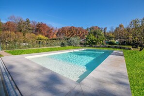 Pool - Anita Lake - Shared Pool, Gemonio, Italy (Gemonio)