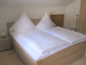 2 間睡房、免費 Wi-Fi、床單