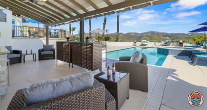 Poway Panorama Peak - Pool, Spa, Sleeps 24!