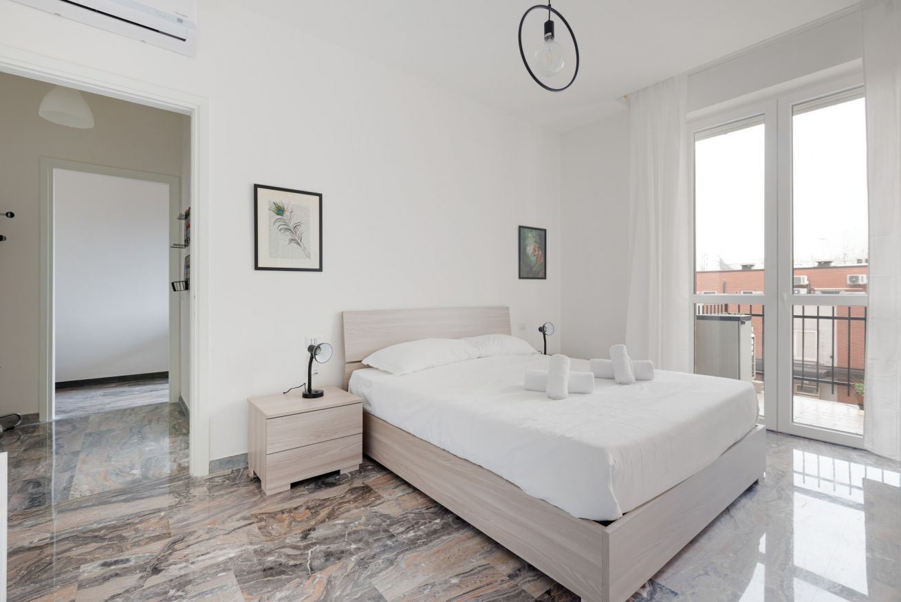 1 dormitorio, tabla de planchar con plancha, Internet y ropa de cama