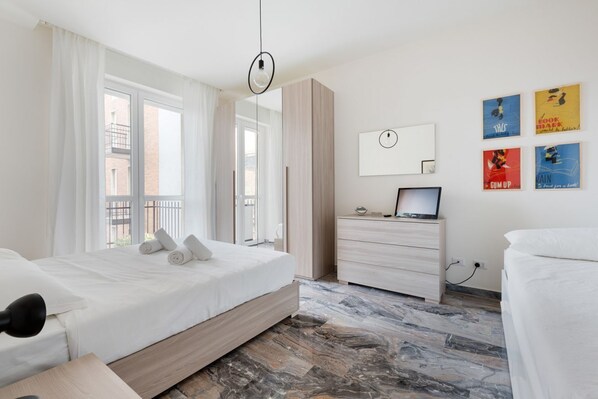 1 bedroom, iron/ironing board, Internet, bed sheets
