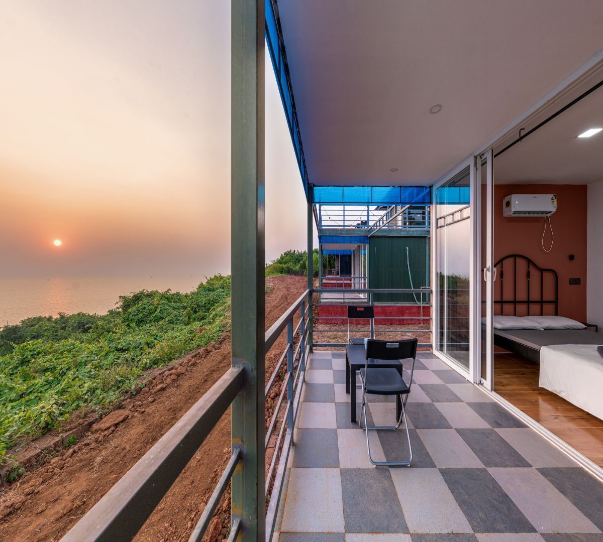 Deluxe Room | Balcony