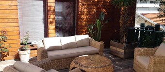 CHAMBRE D'HOTE LA VILLA ROXANE OR THE CHARM OF YESTERYEAR