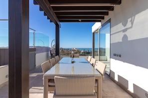 Outdoor dining - Palms nº 4 - Luxury Penthouse Apartment with Sea Views (Ferragudo)