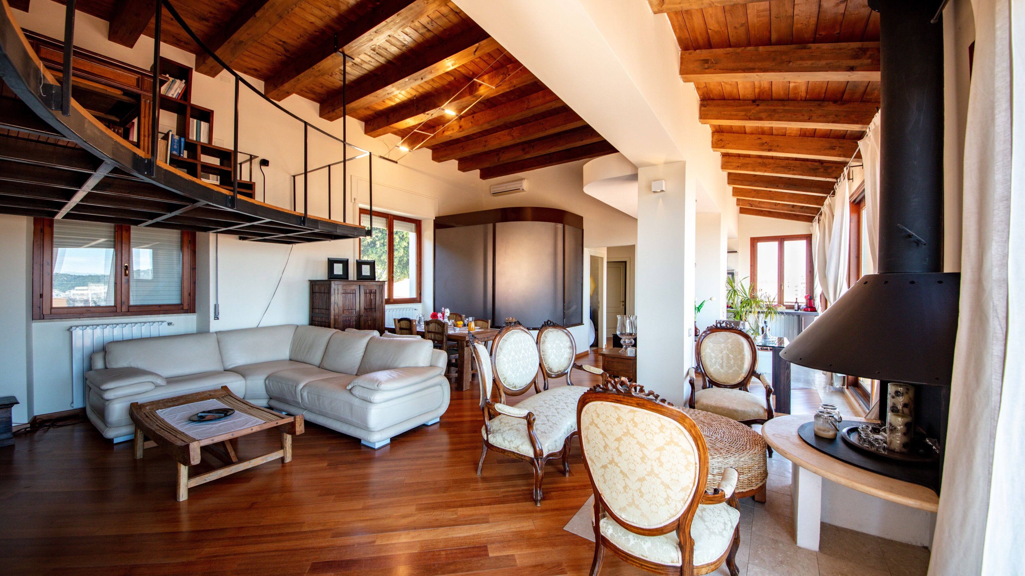 Photo - Superattico Villanova 4, Emma Villas