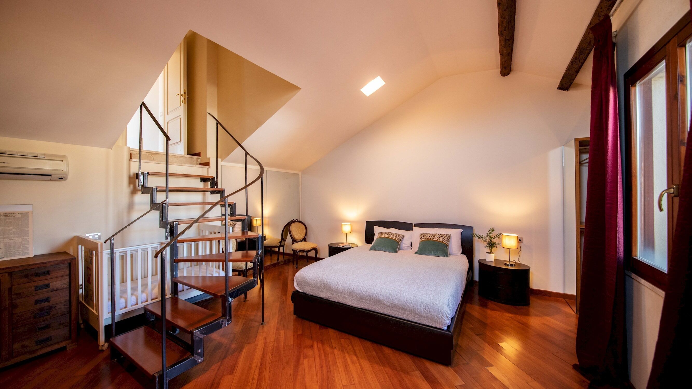 Photo - Superattico Villanova 4, Emma Villas