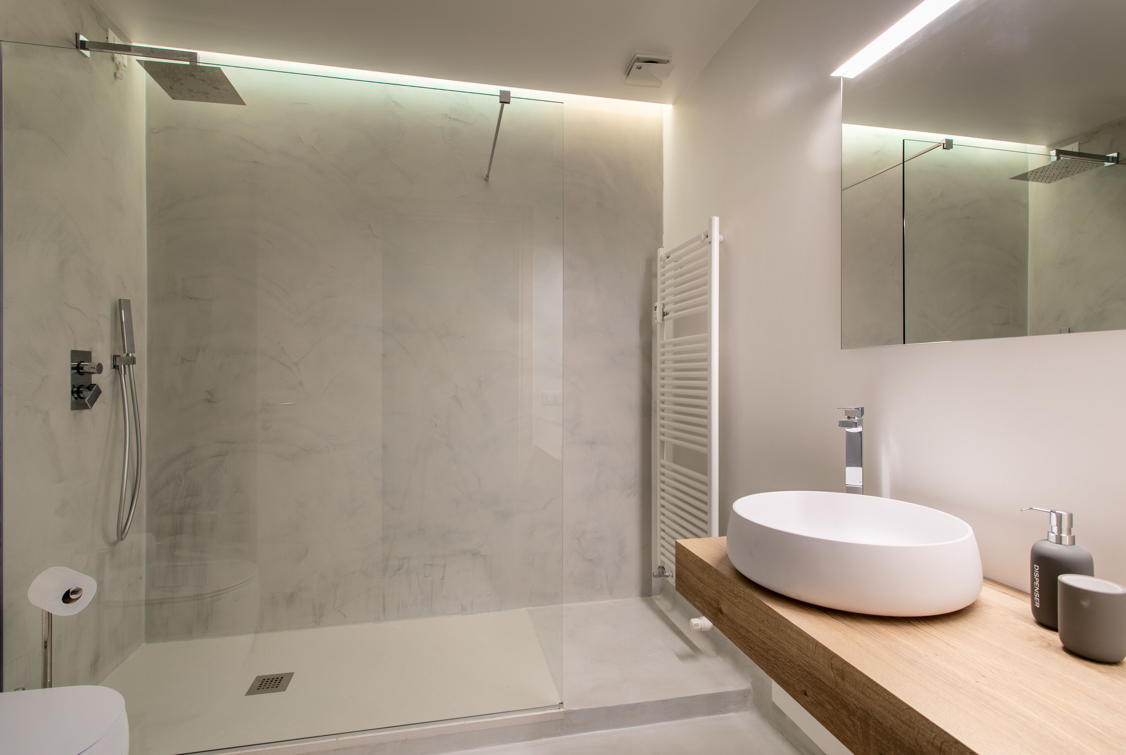 Hair dryer, bidet, towels, soap