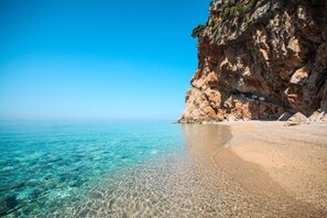 Beach - Apartment in Konavle Region Gruda (Konavle region - Gruda)