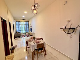 Apartment, 2 Bedrooms | Living area