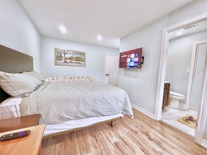 商務雙人房 | 高級寢具、獨特裝修、書桌、手提電腦工作空間