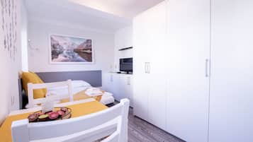 1 Schlafzimmer, Bügeleisen/Bügelbrett, Reisekinderbett, kostenloses WLAN