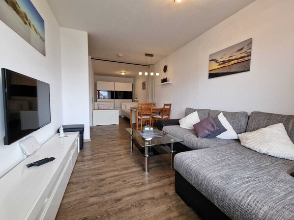 TV, DVD player, stereo