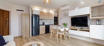 Apartment with Terrace | Air Conditioning, Parking, Close to the Beach