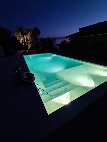 Villa Malù - APT Amalia - Pool- und Seeblick