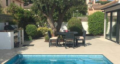 Private villa a short walk to Calella