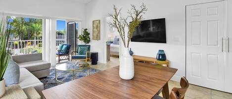 Smart TV, offices