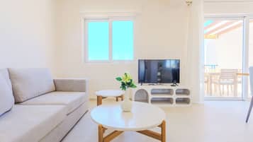 Penthouse, 4 Schlafzimmer, Poolblick | Wohnbereich