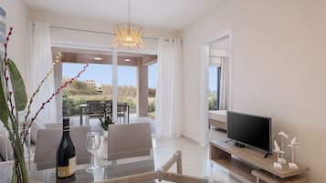 Appartement Supérieur | Coin séjour | Télévision à écran plat