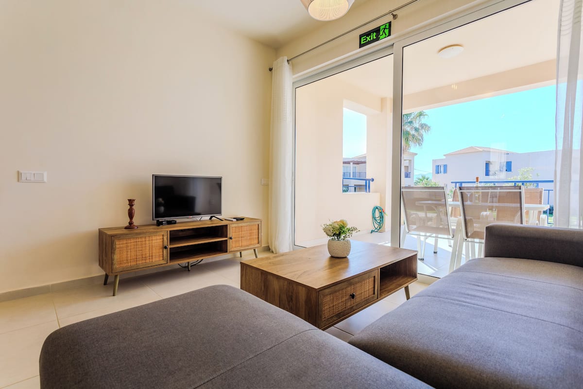 Junior Apartment | Living area
