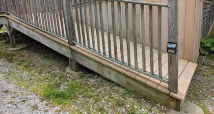 Waterfront 2BR cottage Sheepscot Harbour Cottage #19