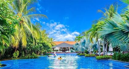 Luxury Pool Villas in Purama Villas