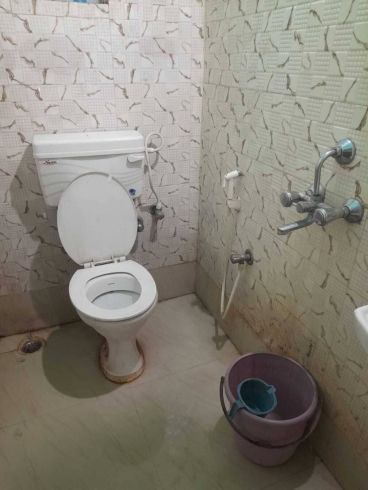 Standard Twin Room | Bathroom