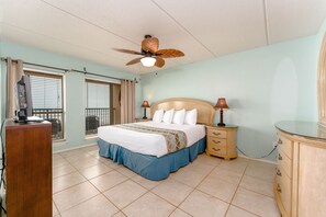 2 bedrooms, iron/ironing board, Internet, bed sheets