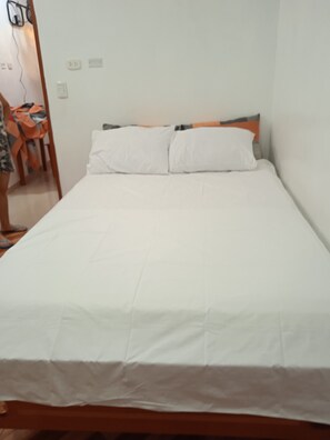 1 多间卧室、WiFi