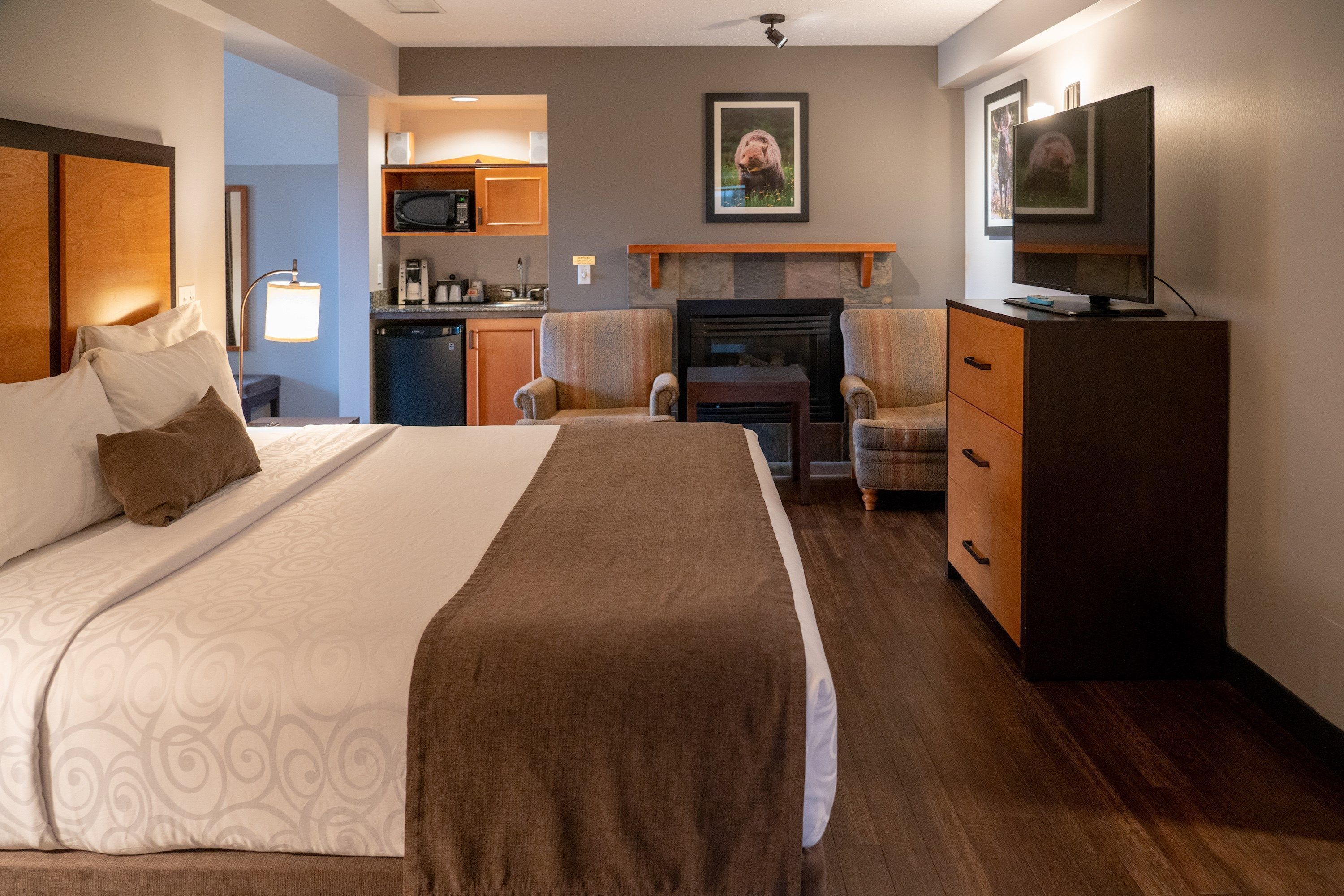 Welcome to our cozy and charming suite in Canmore!