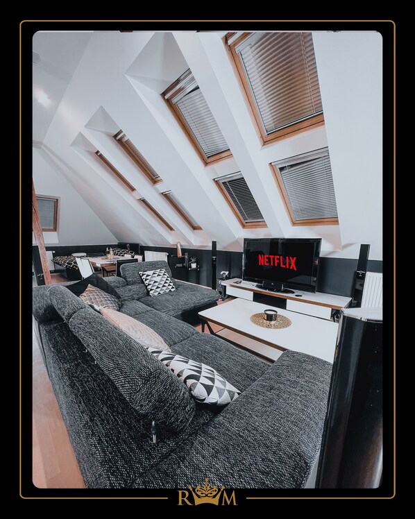 Televisio, videopelejä, stereot