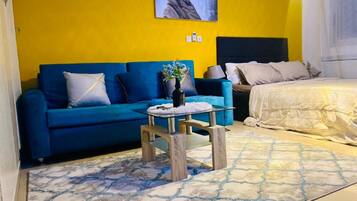 1 bedroom, WiFi, bed sheets