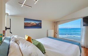 Luxury Villa, 6 Bedrooms - Rodo Seafront Villa with private pool (Hersonissos)