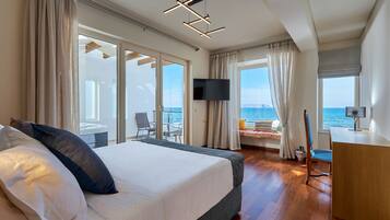 Luksusvilla, 6 soverom | 6 soverom, sengetøy av topp kvalitet, memory foam-senger og skrivebord