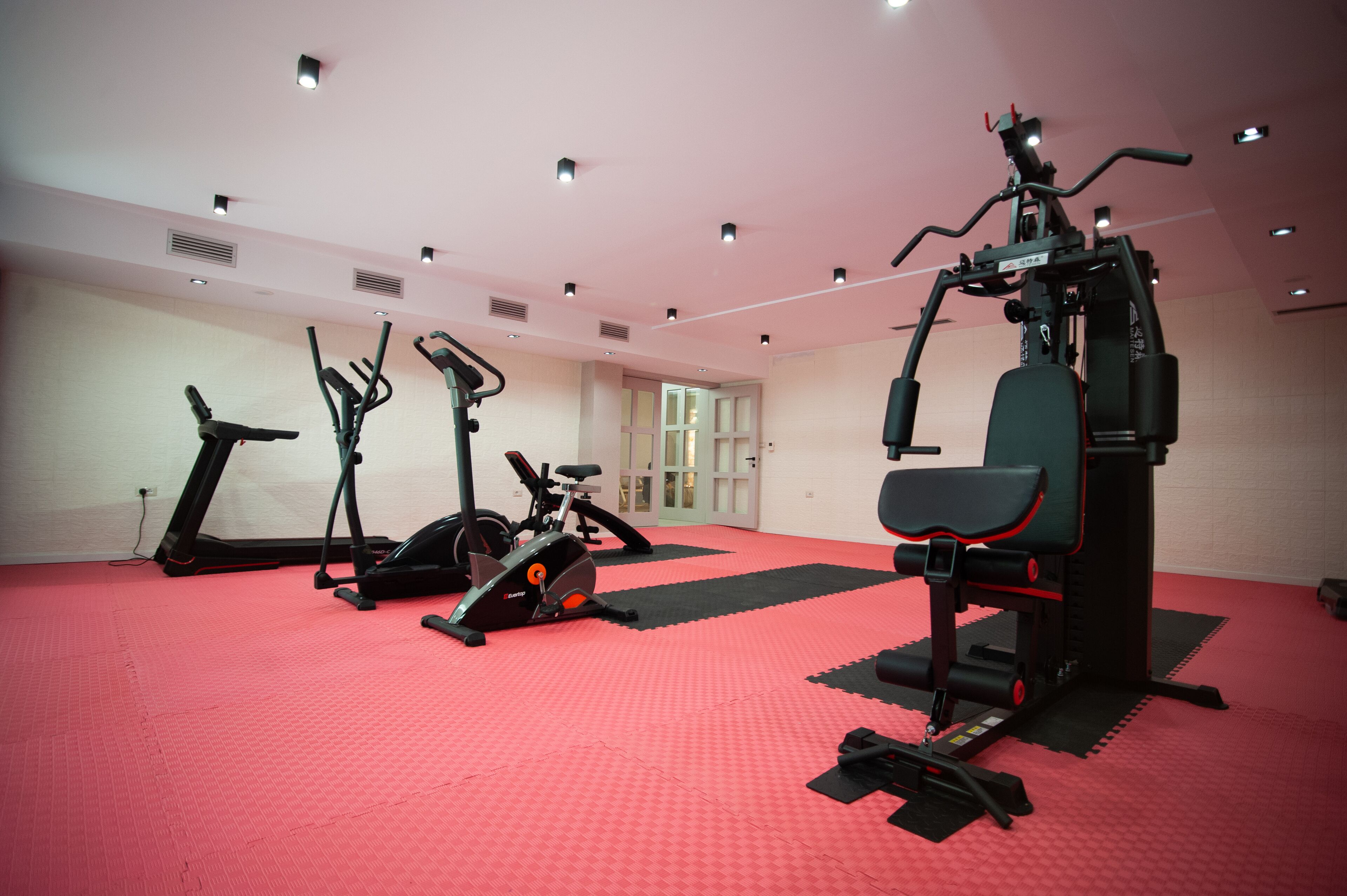 fitness studio