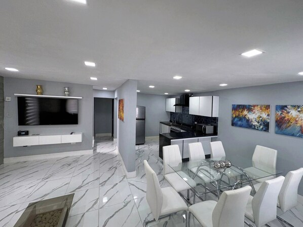 Interior - Villa Brisas Bahia Azul for 10 people with 4 bedrooms, 3 bathrooms, sofa bed in Cancun (Puerto Juarez, Cancun)