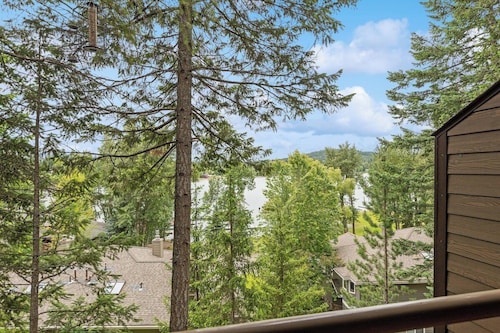 Whitefish Lake Condo, 17CD, hillside!