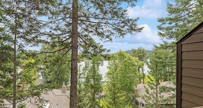 Whitefish Lake Condo, 17CD, hillside!