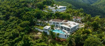 Pineapple Vista Resort