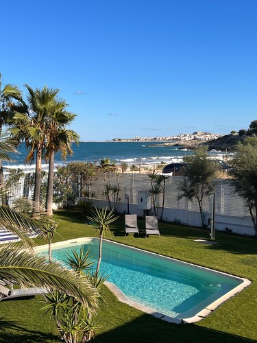 Villa "Miami Vieste" near Beach with Private Pool & Wi-Fi