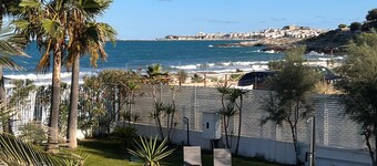Villa "Miami Vieste" near Beach with Private Pool & Wi-Fi