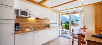 Appartamento 'Mühlanderhof Apt Klopairspitze' con terrazza in comune e Wi-Fi