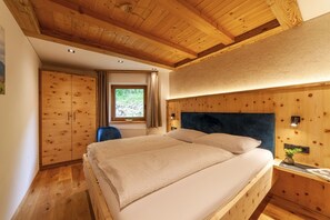 2 habitaciones, wifi gratis y ropa de cama 