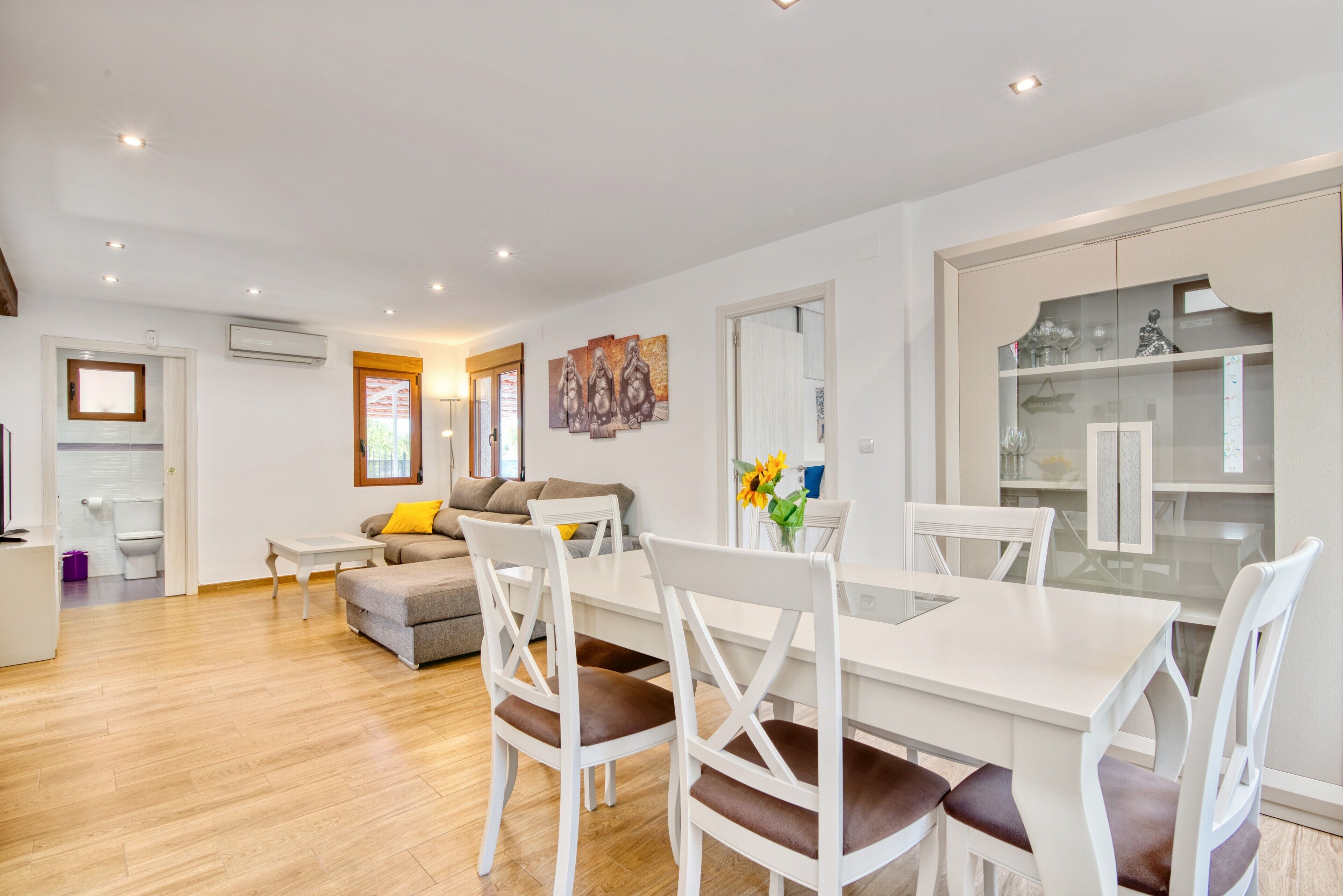 Televisor i taula de tennis de taula 